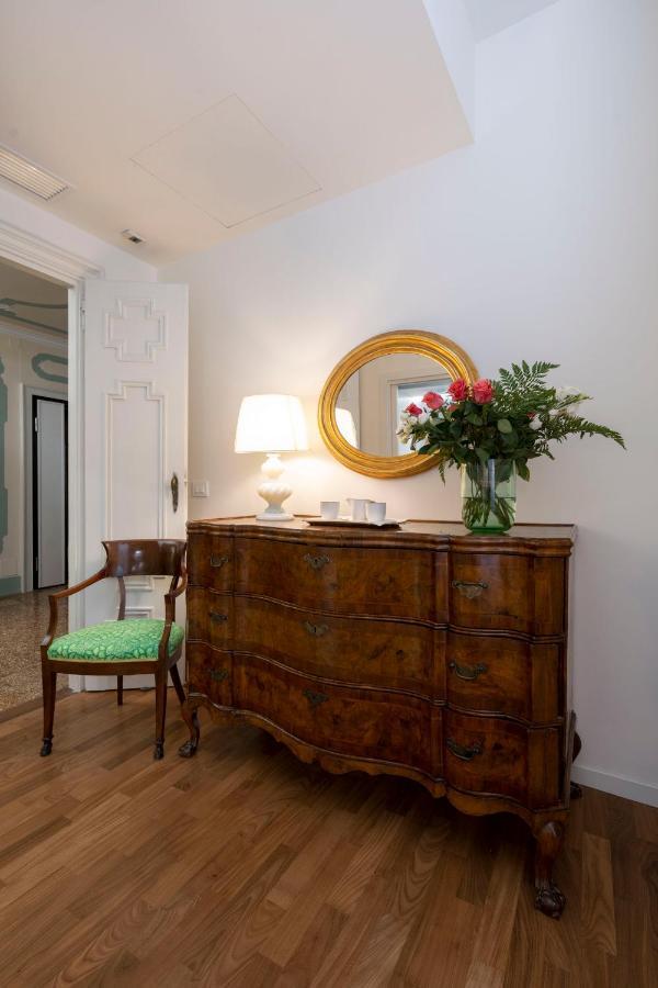 Mocenigo Grand Canal Luxury Suites Veneţia Exterior foto