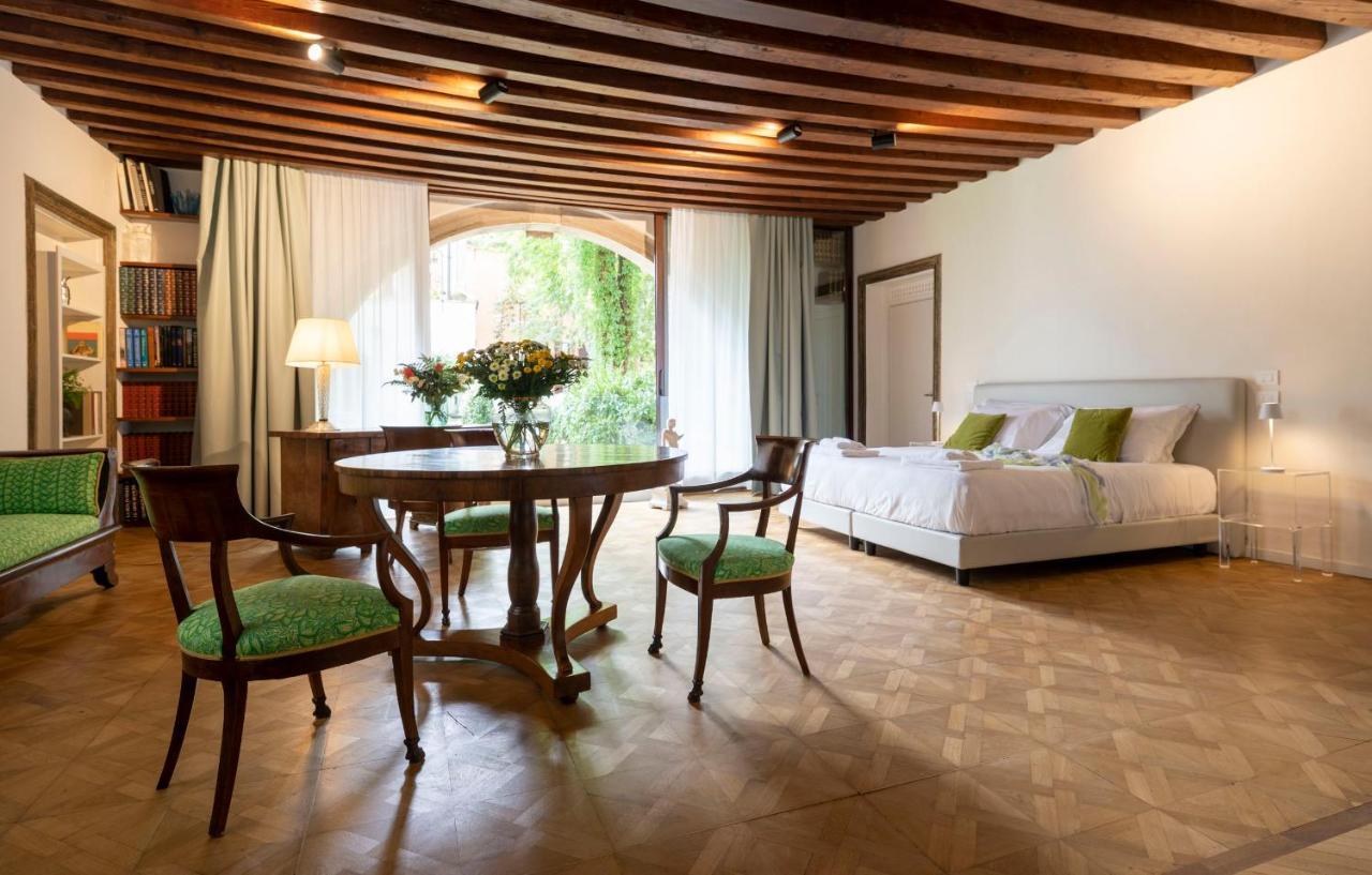 Mocenigo Grand Canal Luxury Suites Veneţia Exterior foto